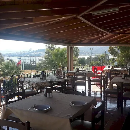 Hotel Chronos 3*