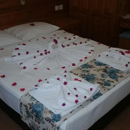 Hotel Chronos